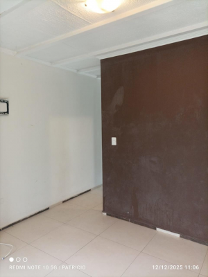 casa-en-olmue-de-dos-pisos-con-piscina-9