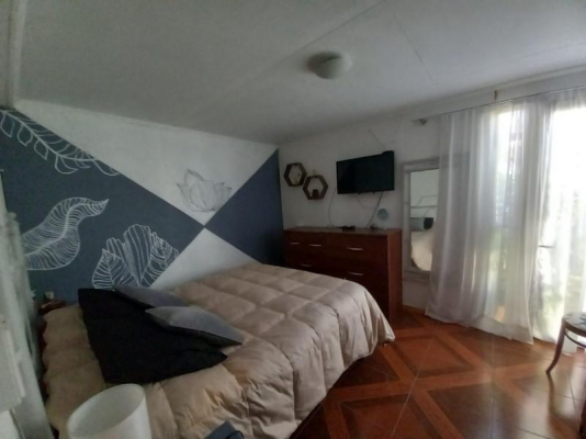 casa-2-dorm-1-bano-a-5-minutos-de-la-plaza-9