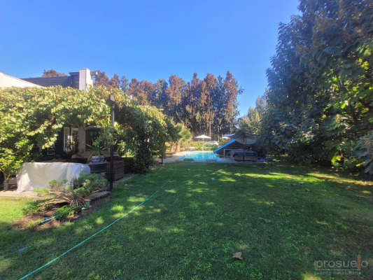 casa-grande-en-linda-parcela-con-piscina-y-jard-9