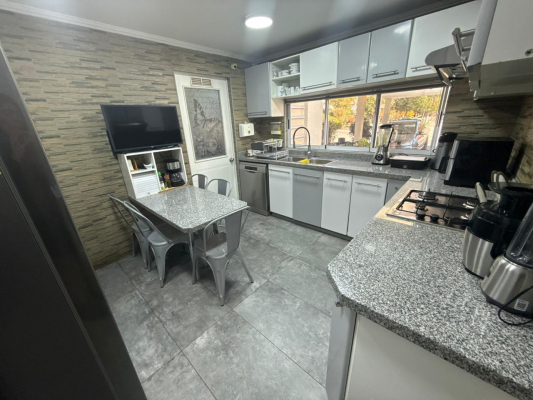 amplia-casa-6d-5b-en-condominio-privado-san-6