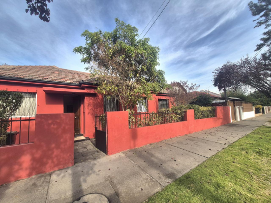 gran-casa-324-m2-superficie-total-en-nunoa-5