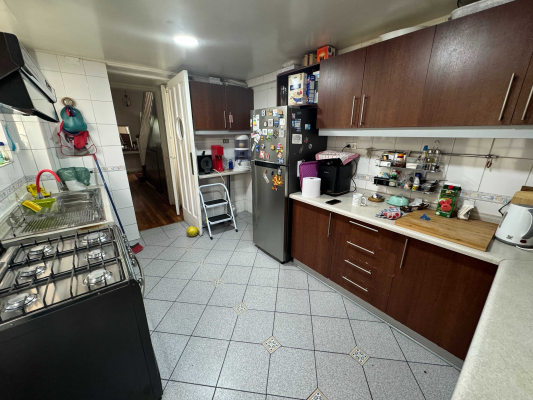gran-casa-colonial-barrio-residencial-provi-(16-8