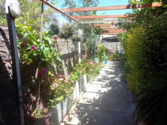 se-vende-hermosa-casa-esquina,-4d-/-1b-y-estaci-9