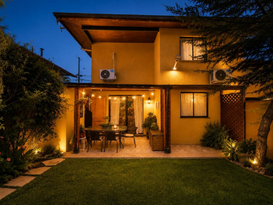 venta-hermosa-casa-en-avenida,-estacionamiento--5