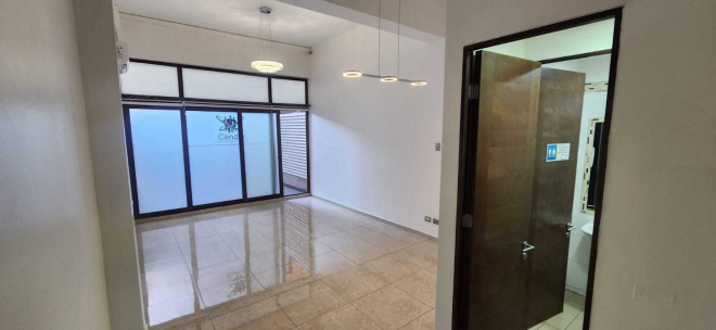 moderna-clinica-permisos-al-dia-terraza-(170241)-4