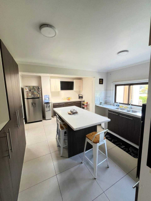 vivienda-moderna-ideal-para-familias-grandes-(1-7