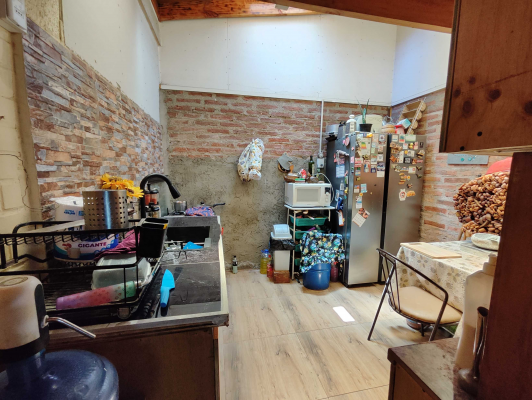 moderno-hogar-con-excelente-conectividad-(140828)-9
