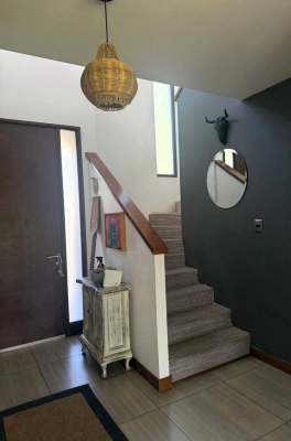 moderna-casa-con-excelente-conectividad-(170511)-3