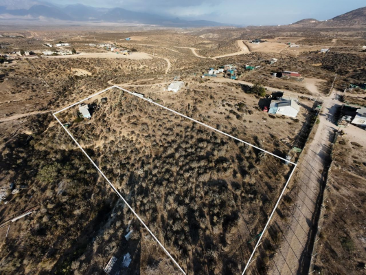 terreno-6500-m2-con-casa-y-energia-solar-porot-4