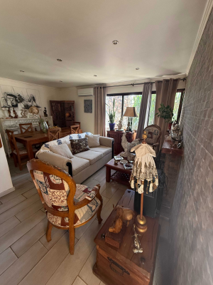 casa-esquina,-con-excelente-conectividad-(170829)-4