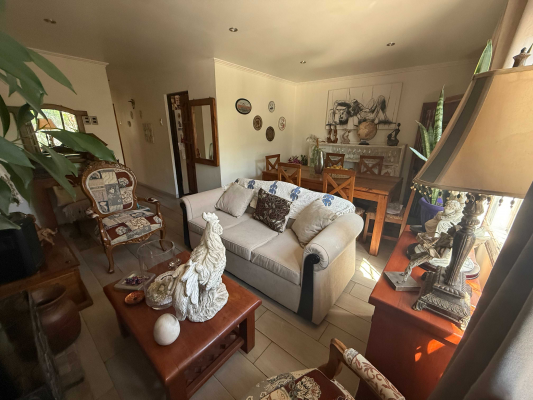 casa-esquina,-con-excelente-conectividad-(170829)-5