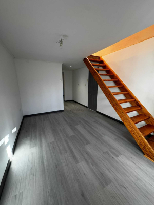 casa-con-excelente-conectividad-y-servicios-(17-5
