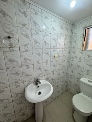 excelente-propiedad-para-uso-comercial-o-habita-9