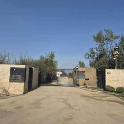 parcela-de-5100-m2-en-calera-de-tango-condominio-5