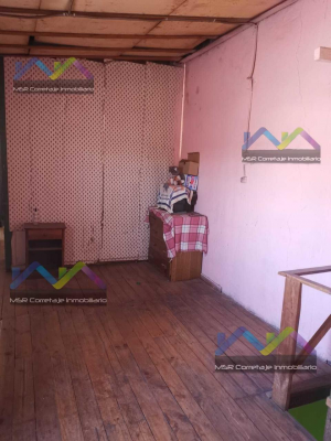 vendo-amplia-casa-en-barrio-residencial-8