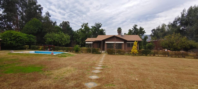 parcela-5000m2-con-2-casas,-piscina-y-quincho-e-4
