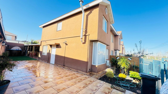 se-vende-acogedora-casa-3d-3b-valle-grande-7