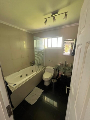 exclusiva-casa-en-parcela-de-5000-m-en-lampa-3