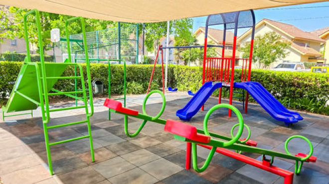 oportunidad-casa-rebajada-3-pisos-5-dormitorios-9