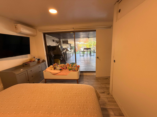 linda-casa-con-piscina-y-quincho-la-cisterna-(1-7