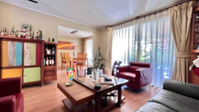 casa-en-huechuraba,-3-pisos,-en-condominio-(163-8