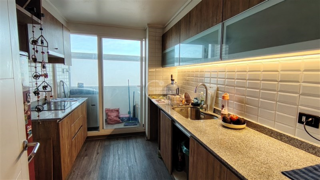 102110270-3