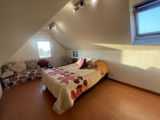 venta-casa-en-la-pircas-grande-amplio-terreno-9