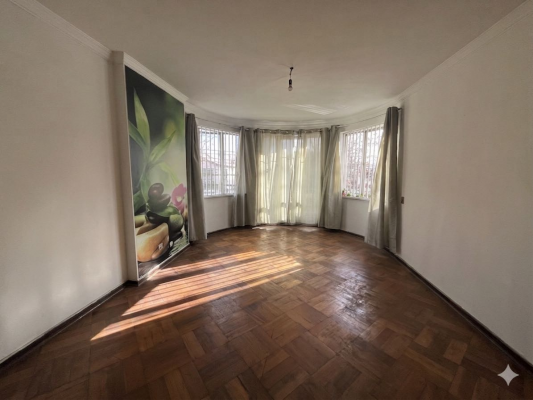 amplia-casa-comercial-inmejorable-ubicacion-(17-4