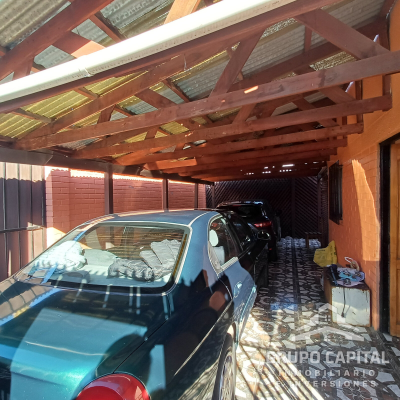 se-vende-amplia-casa-con-excelente-ubicacion-en-6
