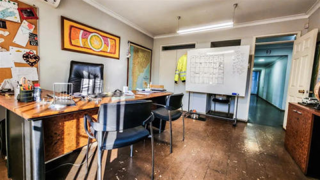 casa-oficina-378-en-1062-mtrs-rebaja-oportunid-9