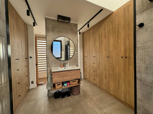 moderna-y-elegante-propiedad-en-venta-8