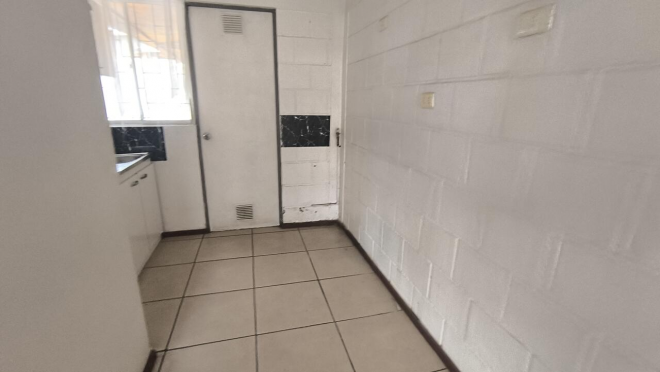 venta-casa-2-pisos-en-pasaje-lampa-9
