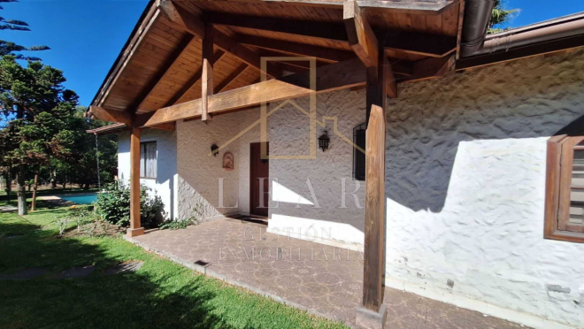 en-el-centro-de-olmue-casa-170-mts2/3290-terr-(-4