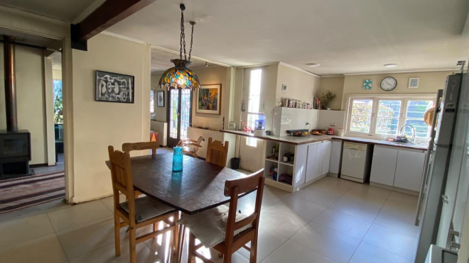 venta-de-casa-de-165-m2-y-960-m2-de-terreno-en--6