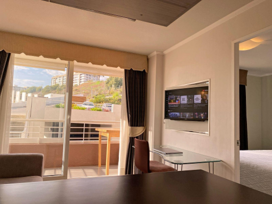 -4
