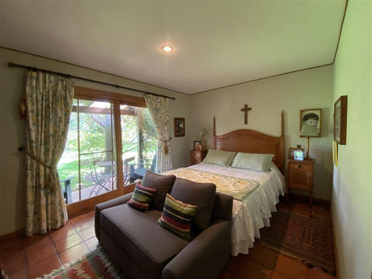 se-vende-casa-chilena,-lago-rapel,-las-cabras-7