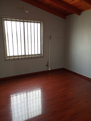 moderna-vivienda-con-excelente-conectividad-(17-5