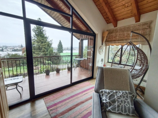 arquitectura,-naturaleza-y-vista-al-rio,-isla-t-9