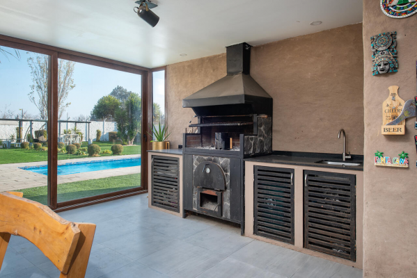 excelente-casa-remodelada-en-condominio--1500-m-3
