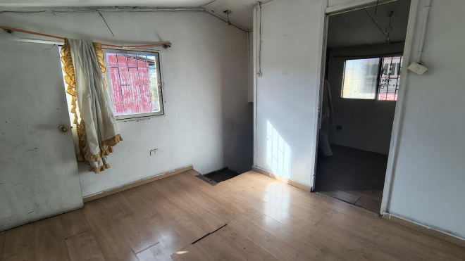 venta-casa-esquina-villa-nocedal-con-estacionam-4