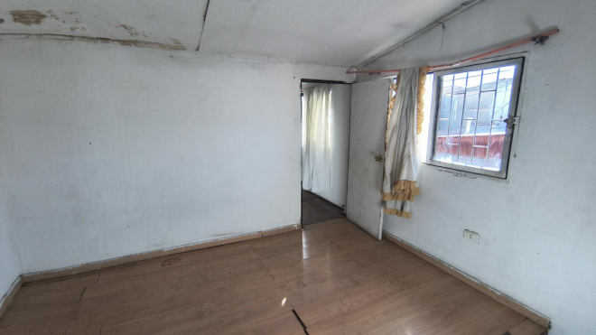 venta-casa-esquina-villa-nocedal-con-estacionam-7