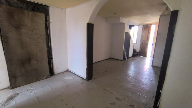 venta-casa-esquina-villa-nocedal-con-estacionam-8