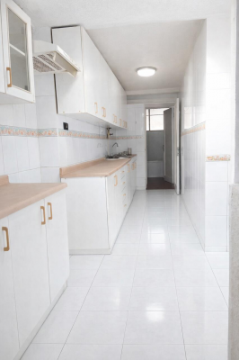 casa-solida-en-venta-en-conchali-7
