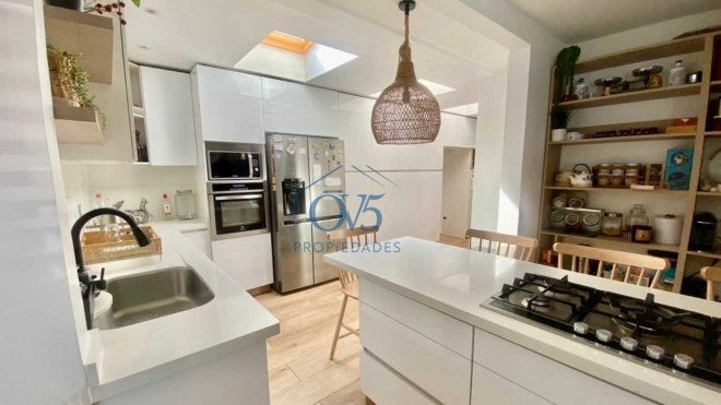 casa-moderna-y-renovada-condominio,-chamisero-(-8
