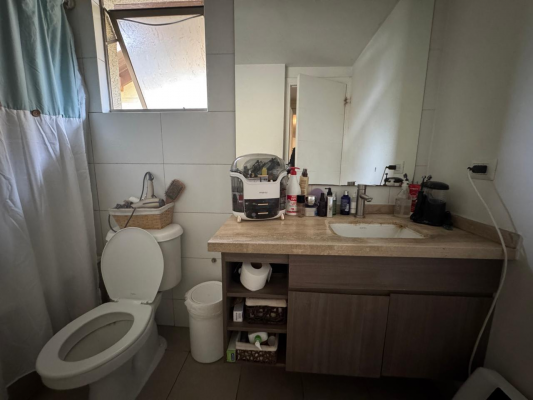 oportunidad-en-aires-de-chicureo-5-dorm-l-3