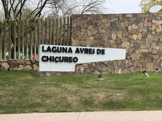 oportunidad-en-aires-de-chicureo-5-dorm-l-9