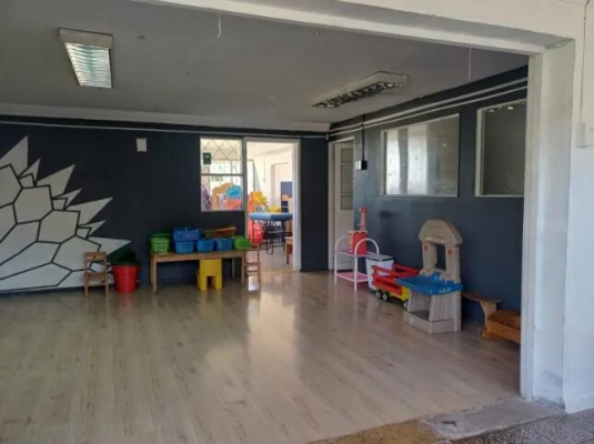 casa-comercial-5-dormitorios-3-banos-7