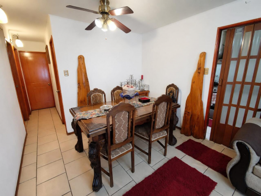 se-vende-amplia-casa-en-pasaje-cerrado-3d-2b-1e-7