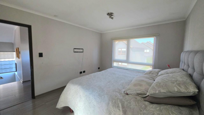 casa-138m-con-piscina-alto-araucarias-8